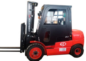 Дизельный погрузчик EP CPCD30T3 C490BPG 2F300 SE Xinchai
