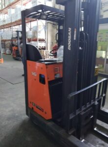 Электрический ричтрак Doosan BR16JW-5